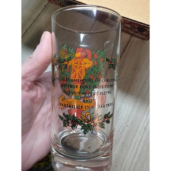 Vintage Indiana Glass 12 Days Of Christmas Drinking Glasses Original Box Holiday - Picture 12 of 16
